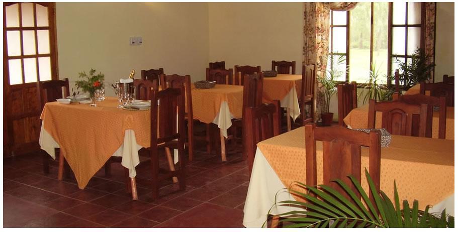 Tupasy Hotel Colonia Carlos Pellegrini Bagian luar foto