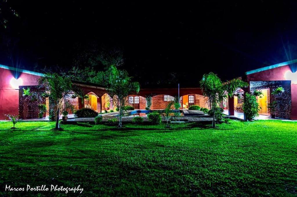 Tupasy Hotel Colonia Carlos Pellegrini Bagian luar foto